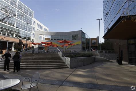 440 Terry Ave N, WA 98109 .
